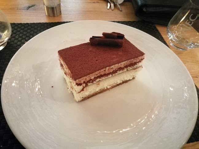 Opinii despre Grosseto Vinohrady în Praha - Gastronomie a pohostinství