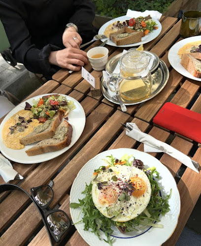 123 - Gastronomie a pohostinství