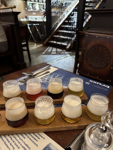 Bruxx - Gastronomie a pohostinství