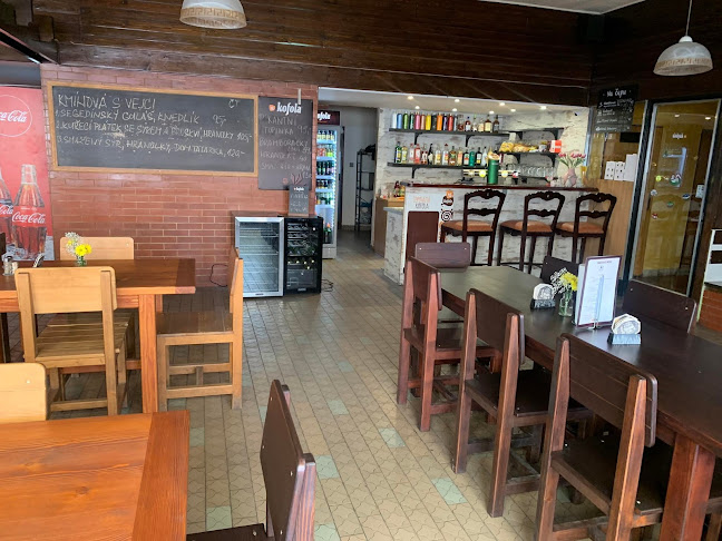 Comentarii opinii despre Nebe u čerta (Krumvíř)