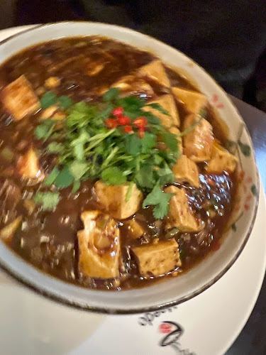 Meedo Restaurant - Gastronomie a pohostinství