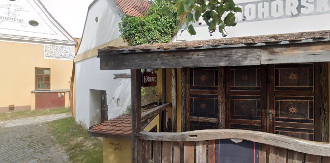 Černohorská pivnice pod Starým hradem