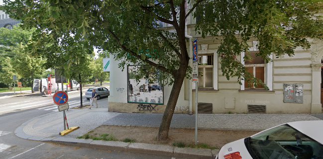 KRO COFFEE VINOHRADY - COFFEE & BAKERY