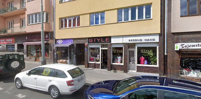 Bubble Waffle Bistro Cafe