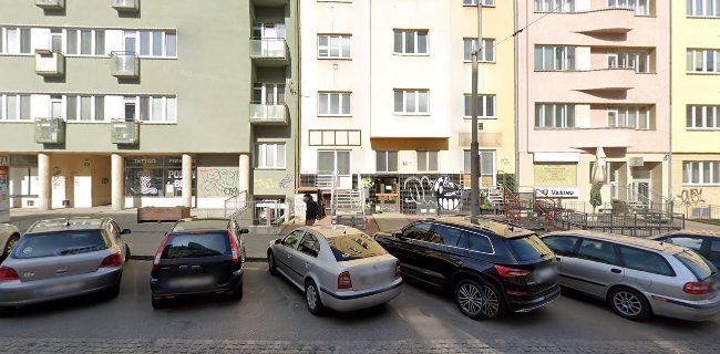 Vinotéka-Suvenýry Pavlovín