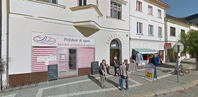PEJSKAR & spol., spol. s r.o. - prodejna uzenin Police nad Metují