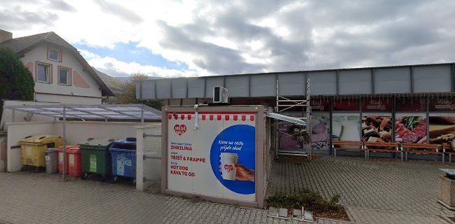 Točená zmrzlina Opočno, ledová tříšť, frappé, párek v rohlíku - Gastronomie a pohostinství