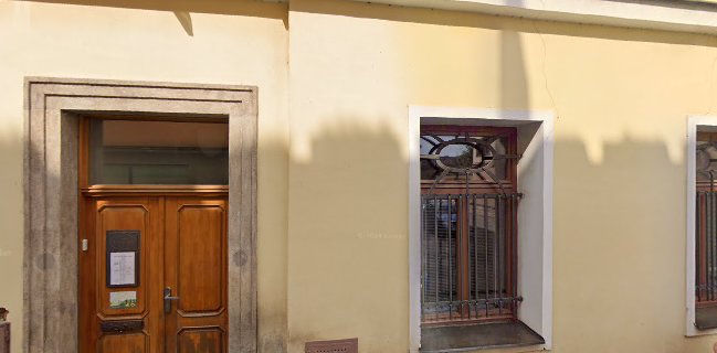 Čajovna - Literární čajovna Slavoj