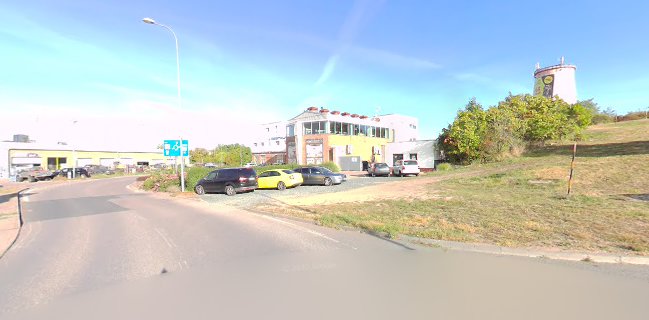 Noem Arch Restaurant