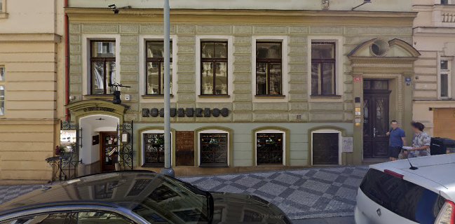 Bílá kráva - steaky a francouzská venkovská kuchyně