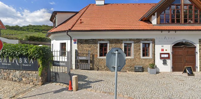 Opinii despre Restaurant a vinařství Salabka în Praha 7 - Gastronomie a pohostinství