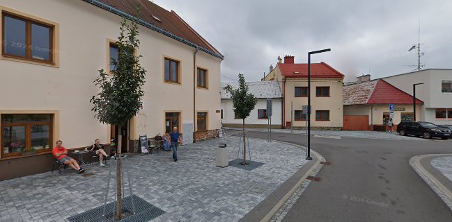 Cukrárna na náměstí