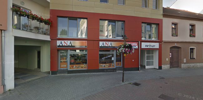 Charlie's Bistro - Gastronomie a pohostinství