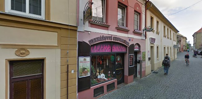 PRŠUTERIE Chovaneček